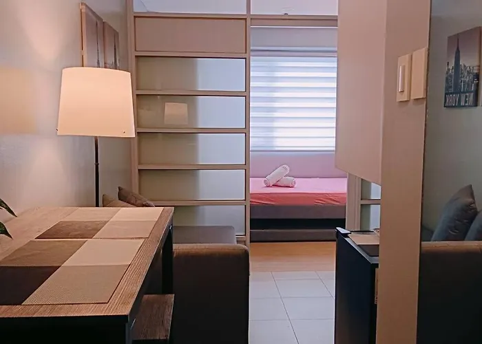 Citispace 1br Condotel At Ridgewood Towers Near Bgc Airport #rw10a *