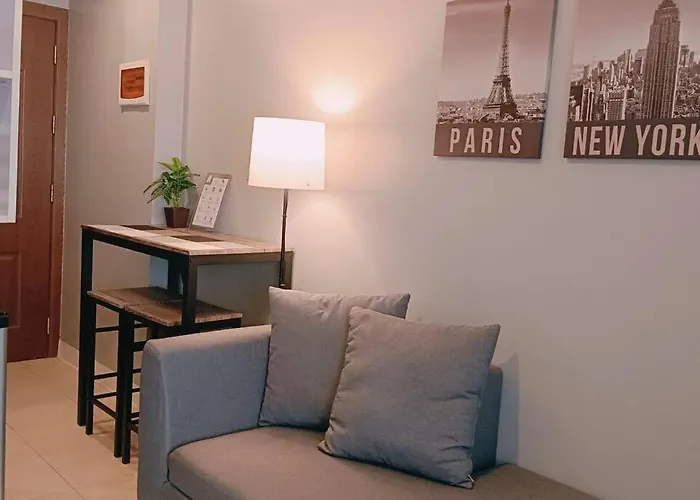 Citispace 1br Condotel At Ridgewood Towers Near Bgc Airport #rw10a Apartment *
